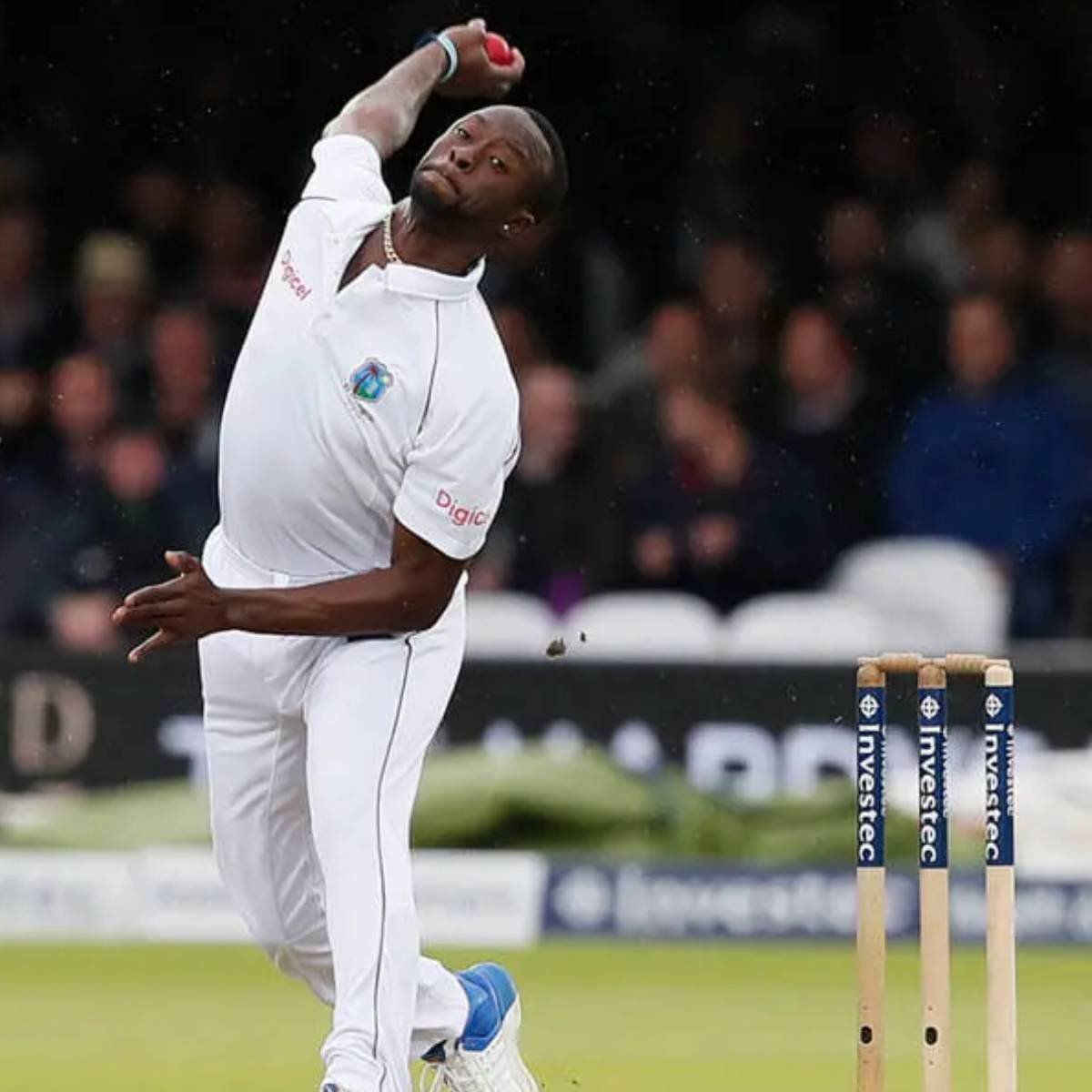 Featured image for “Kemar Roach returns to the West Indies Test squad for two tests against South Africa”